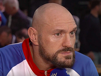 Watch: Fury throws Sky strop o...